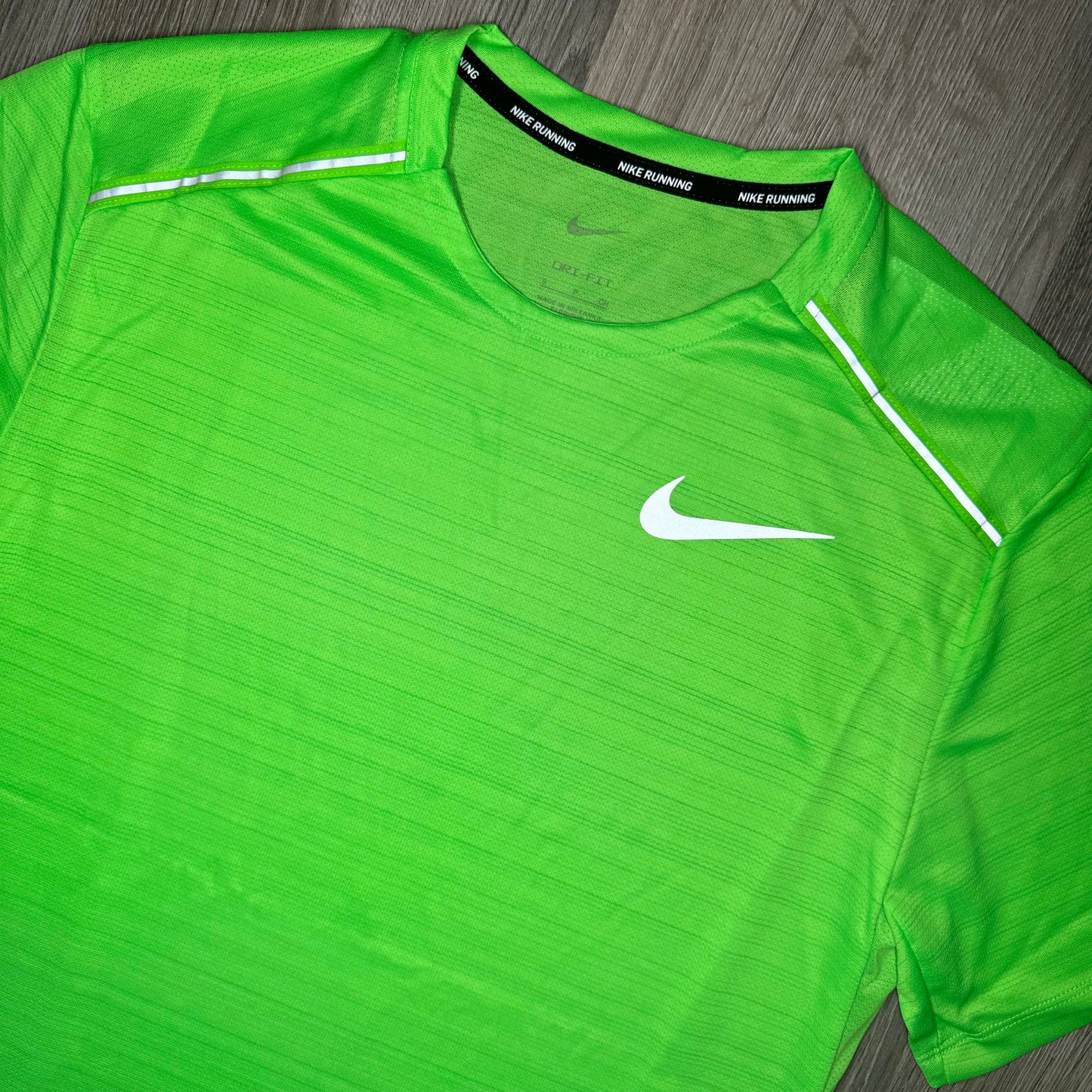 Nike Miler Tee Green Strike